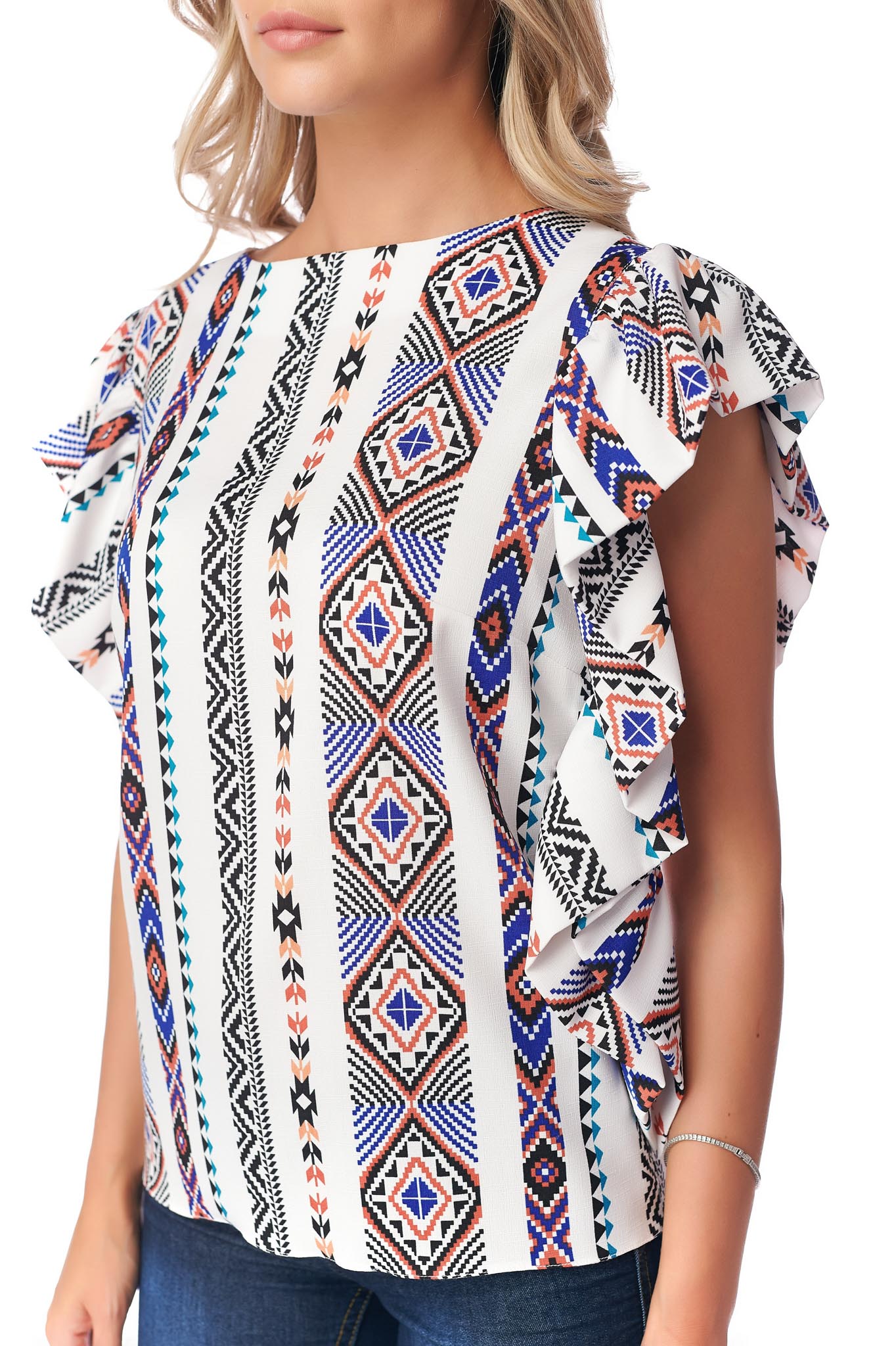 bluza cu motive traditionale bluza cu motive traditionale