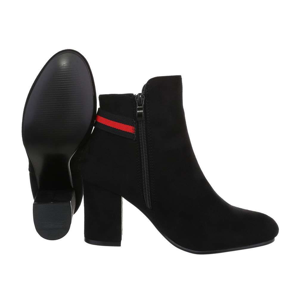 135-43-blackset_2